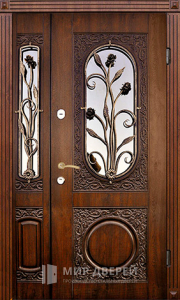 Парадная входная дверь в частный дом №102 - фото вид снаружи