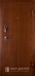 Металлическая входная дверь с ламинированной панелью и МДФ №76 - фото вид снаружи