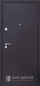 Дверь металлическая входная с порошковым напылением №90 - фото вид снаружи
